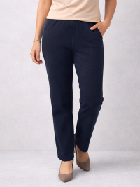 Drap�-jeans i Emma-Modell, m�rk denim. Mycket prisv�rd!